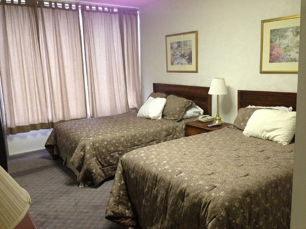 Caravan II Albergo New Castle Esterno foto